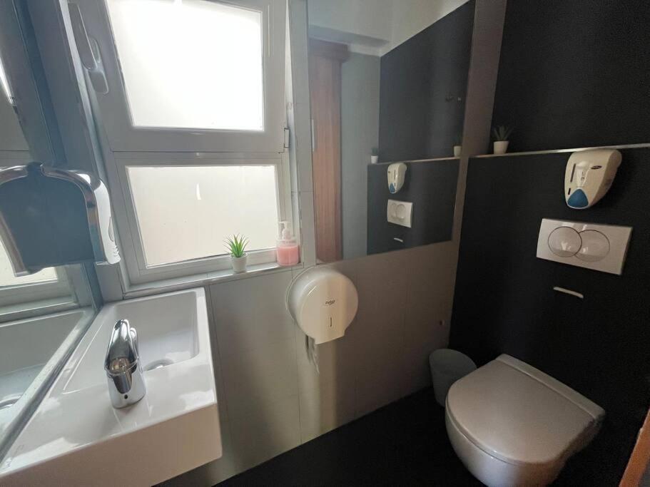 3 Bedroom, 2,5 Bathroom - Bairro Alto Residence Lisboa Exterior foto